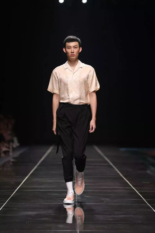 不務正業 的服裝人 成為天貓的 最強外援 中國加油